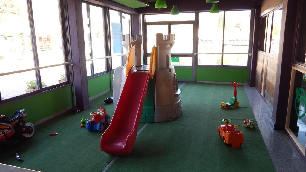 Hotel Royal Viverone Kültér fotó