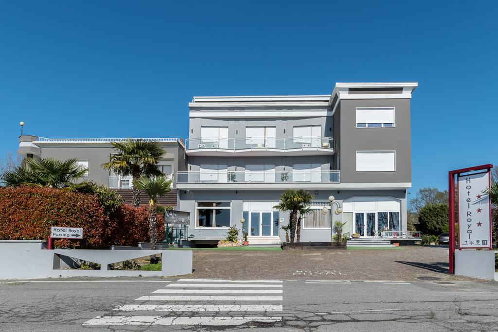Hotel Royal Viverone Kültér fotó