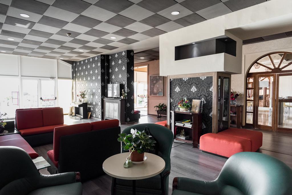 Hotel Royal Viverone Kültér fotó