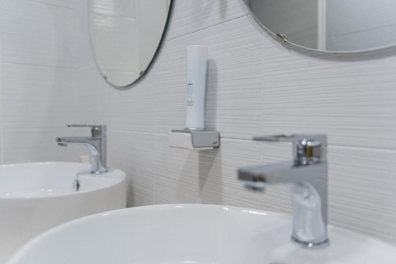 Hotel Royal Viverone Kültér fotó